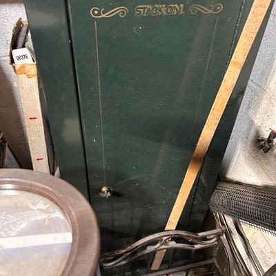 Sale Photo Thumbnail #29