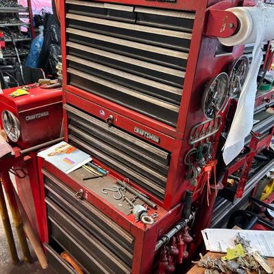 Sale Photo Thumbnail #11