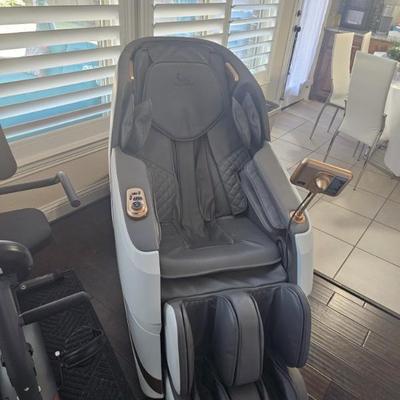 Sale Photo Thumbnail #52