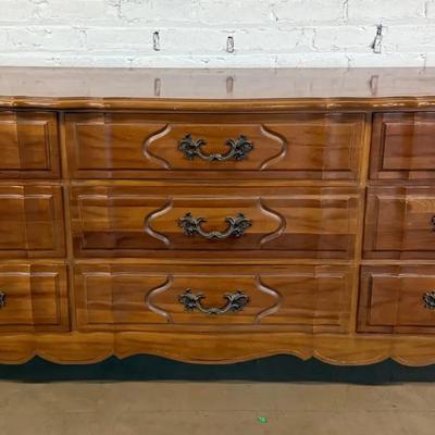 Vintage Fruitwood 9-Drawer Dresser