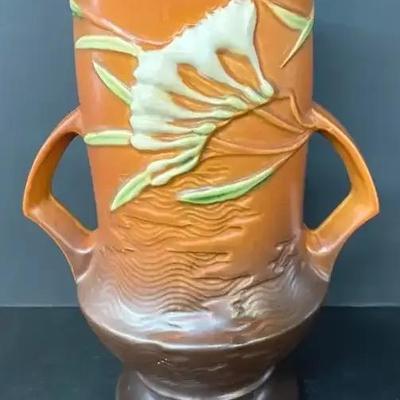 Antique Roseville Pottery 9” Vase, #123 Freesia 