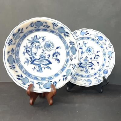 Antique Meissen Blue Onion Plate With Antique Staffordshire Blue Onion Bowl