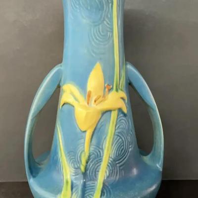 Vintage Roseville Blue Lily Vase, 140-12, 1940s