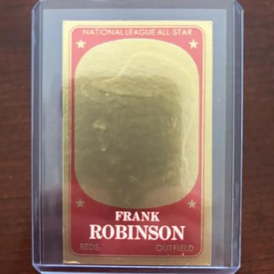 1965 Topps Embossed Baseball Card. Frank Robinson - Cincinnati Reds. Card #22