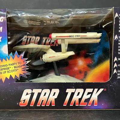 Star Trek USS Enterprise Clock