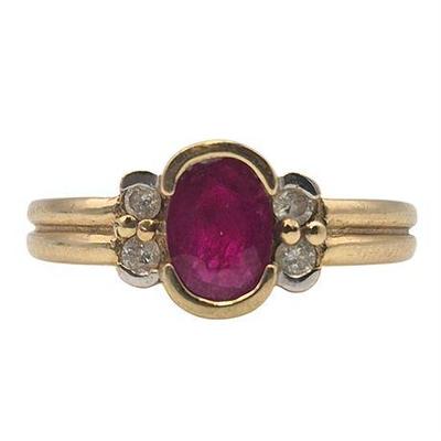 10K Yellow Gold Ruby & Diamond Ring