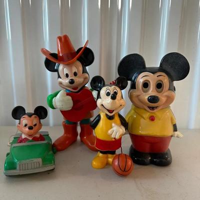 Vintage Mickeys!