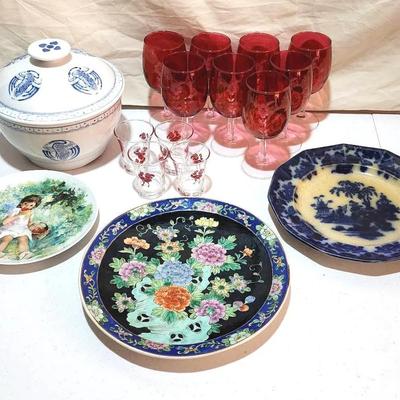 Nippon, Asian Stoneware, Glassware And Deco Plates