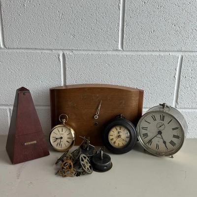 Clocks, Gears & More 