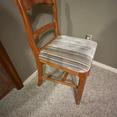 Dining chair - side view