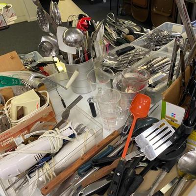 Sale Photo Thumbnail #42: Kitchen Utensils 