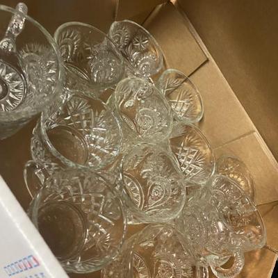 Punch bowl cups