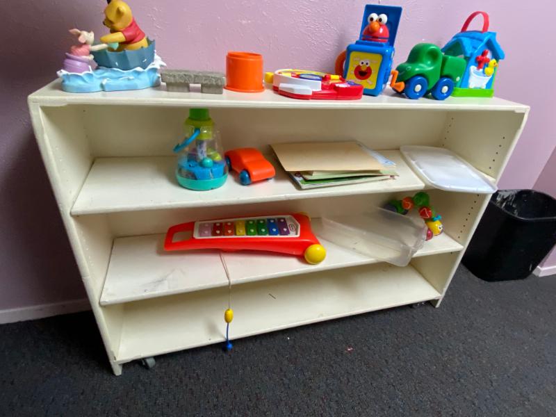 Sale Photo Thumbnail #8: Bookshelf toys