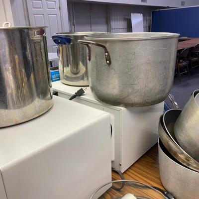 Pots pans, stew pots from 7 quarts to 12 quarts