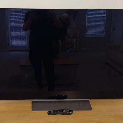 LG OLED 48” Television with Remote