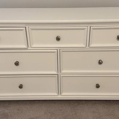 White 7-Drawer Dresser