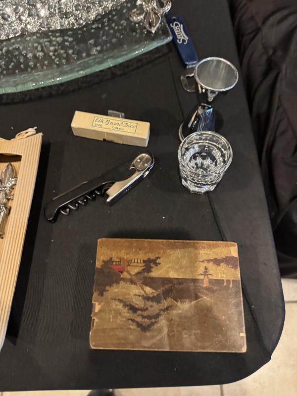 Sale Photo Thumbnail #154