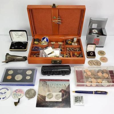 Men's Jewelry Box With Coins, B & O Railroad Buttons, Watches, More