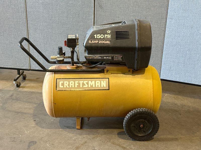 Sale Photo Thumbnail #42