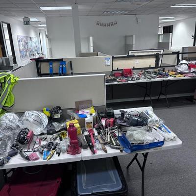 Sale Photo Thumbnail #36