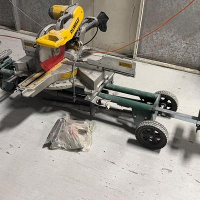 Dewalt Miter Saw W / Stand 