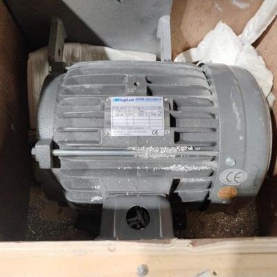 Motor AS IS UNTESTED 