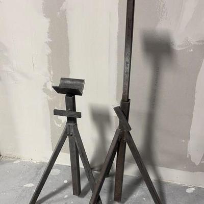 Material Stands 