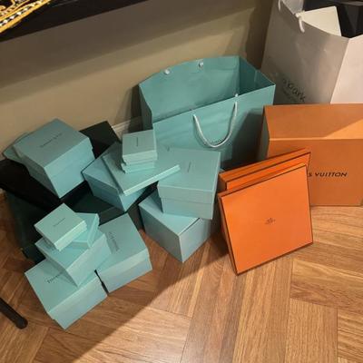 Sale Photo Thumbnail #120