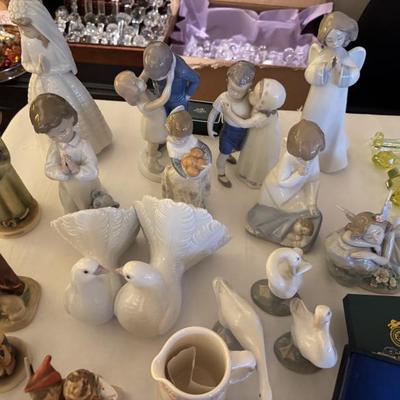 Sale Photo Thumbnail #50