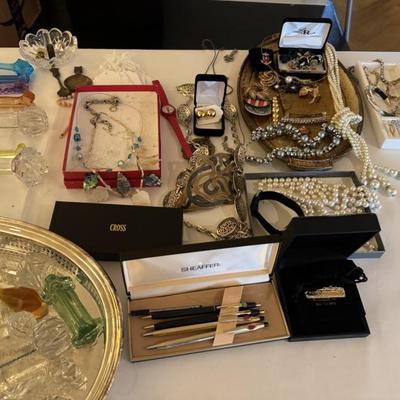 Sale Photo Thumbnail #52