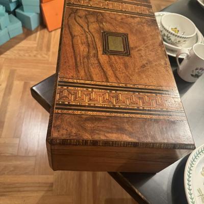 Sale Photo Thumbnail #117