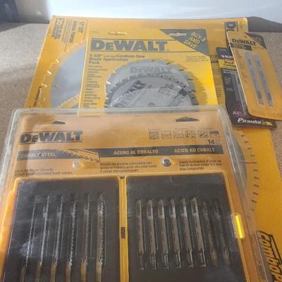 NEW : 2 Dewalt 12" & 5 3/8 Saw Blades, Jig Saw Blades & More