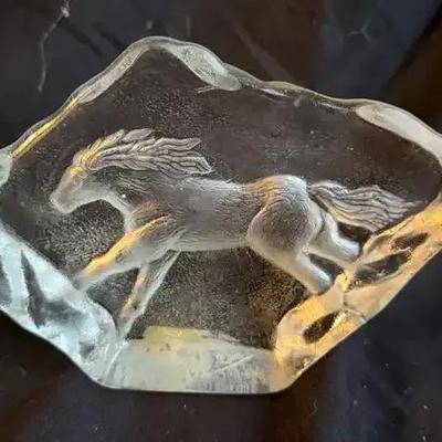 Vintage Glass Horse Paperweight / Decorative Figurine – Clear Pressed Glass
