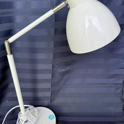 Modern White Adjustable Desk Lamp with Metal Arm – Clean Minimal Design