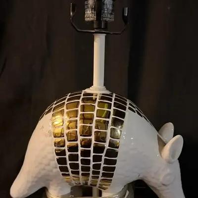 Vintage Armadillo Table Lamp – White Ceramic with Gold Mosaic Accent – Mid-Century Style