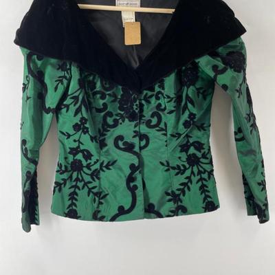 Sale Photo Thumbnail #197