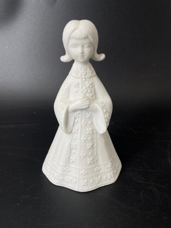 Sale Photo Thumbnail #374