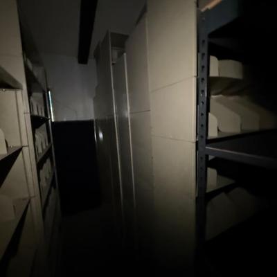 Sale Photo Thumbnail #32