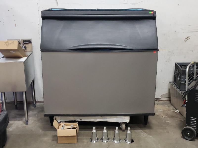 Sale Photo Thumbnail #312