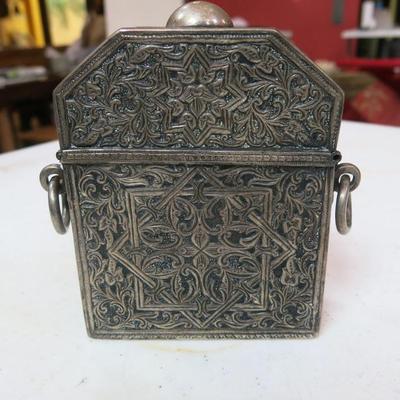 Sale Photo Thumbnail #23: Tibetan Silver Gau Box