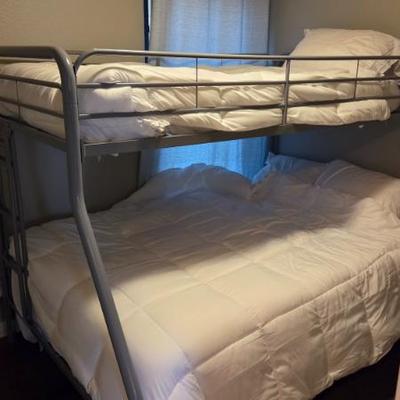 Sale Photo Thumbnail #39