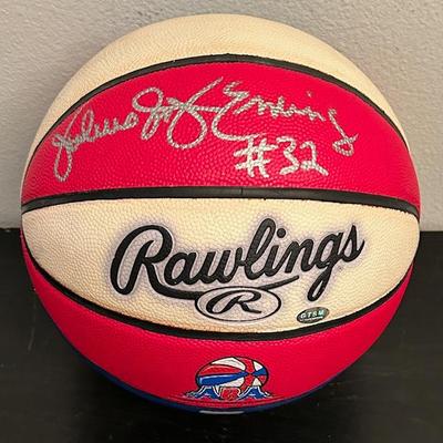 Sale Photo Thumbnail #122: Julius Erving signed basketball