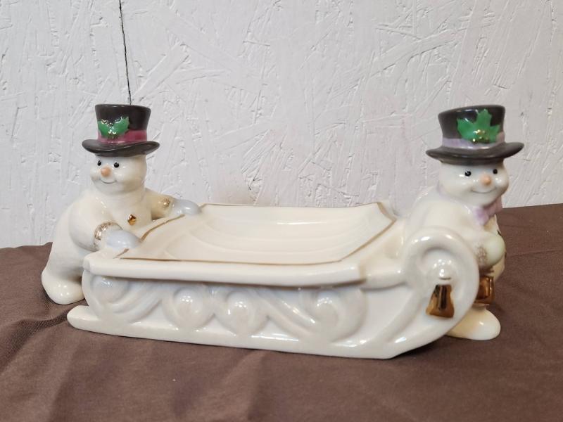 Sale Photo Thumbnail #261