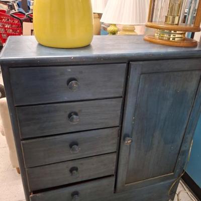 Sale Photo Thumbnail #100