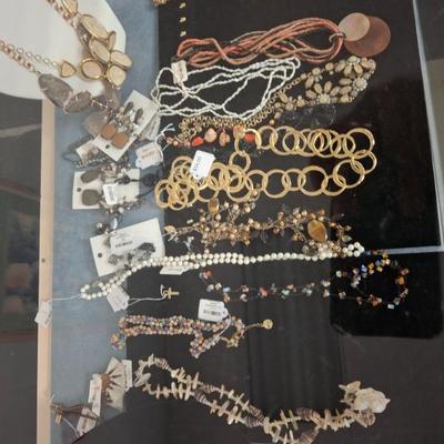 Sale Photo Thumbnail #24