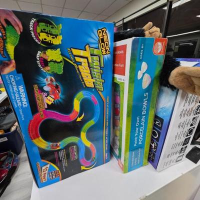 Sale Photo Thumbnail #39