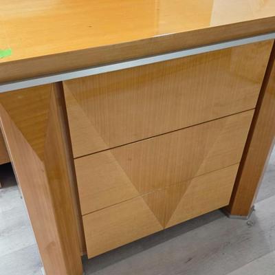 Sale Photo Thumbnail #114