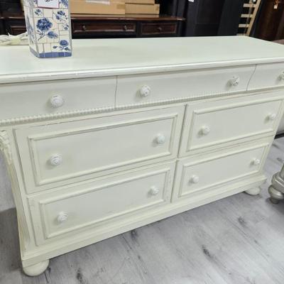 Sale Photo Thumbnail #28