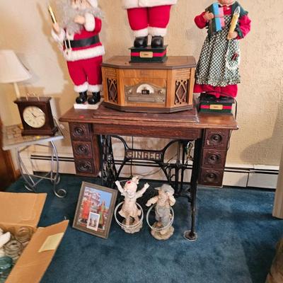 Sale Photo Thumbnail #126