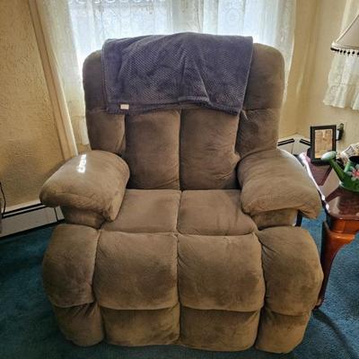 Sale Photo Thumbnail #125